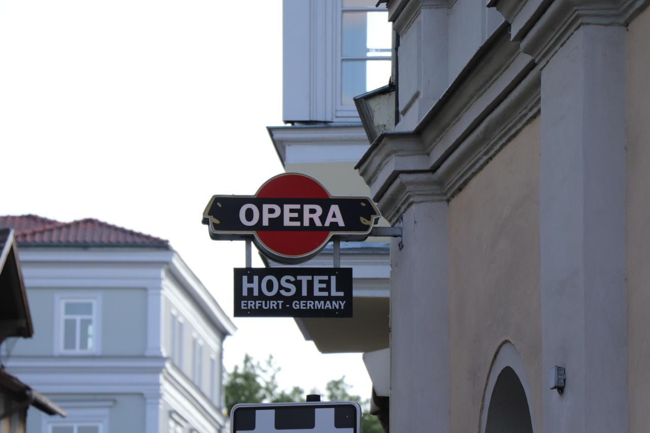 Opera Hostel Эрфурт Экстерьер фото
